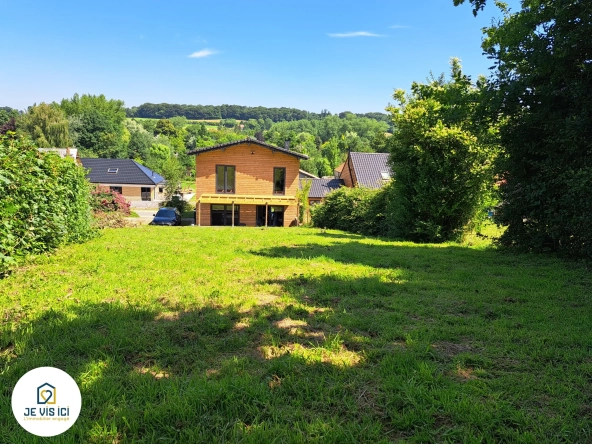 Maison individuelle à Boubers-sur-Canche avec vue dégagée et jardin ensoleillé