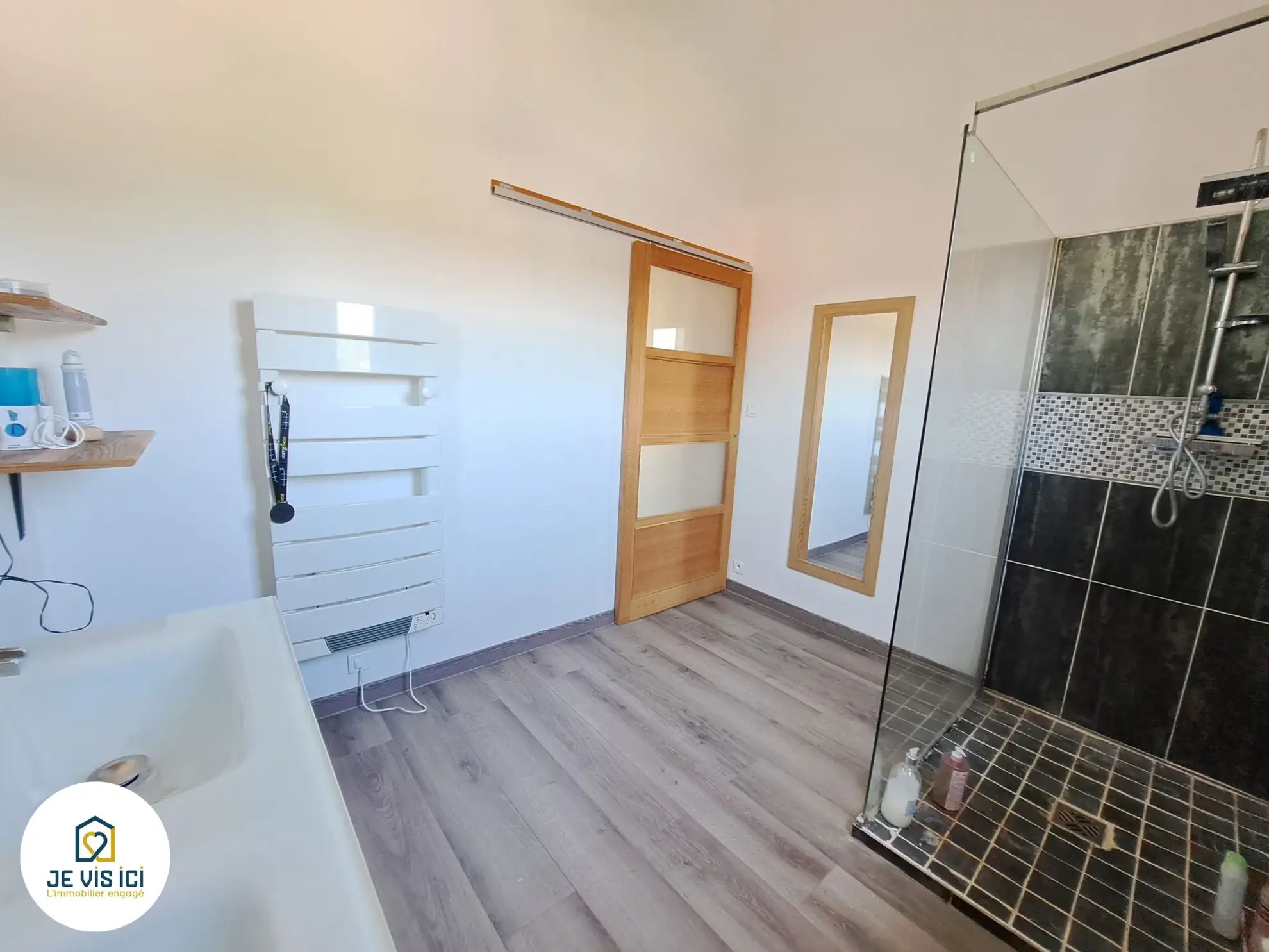 Maison individuelle à Boubers-sur-Canche avec vue dégagée et jardin ensoleillé 