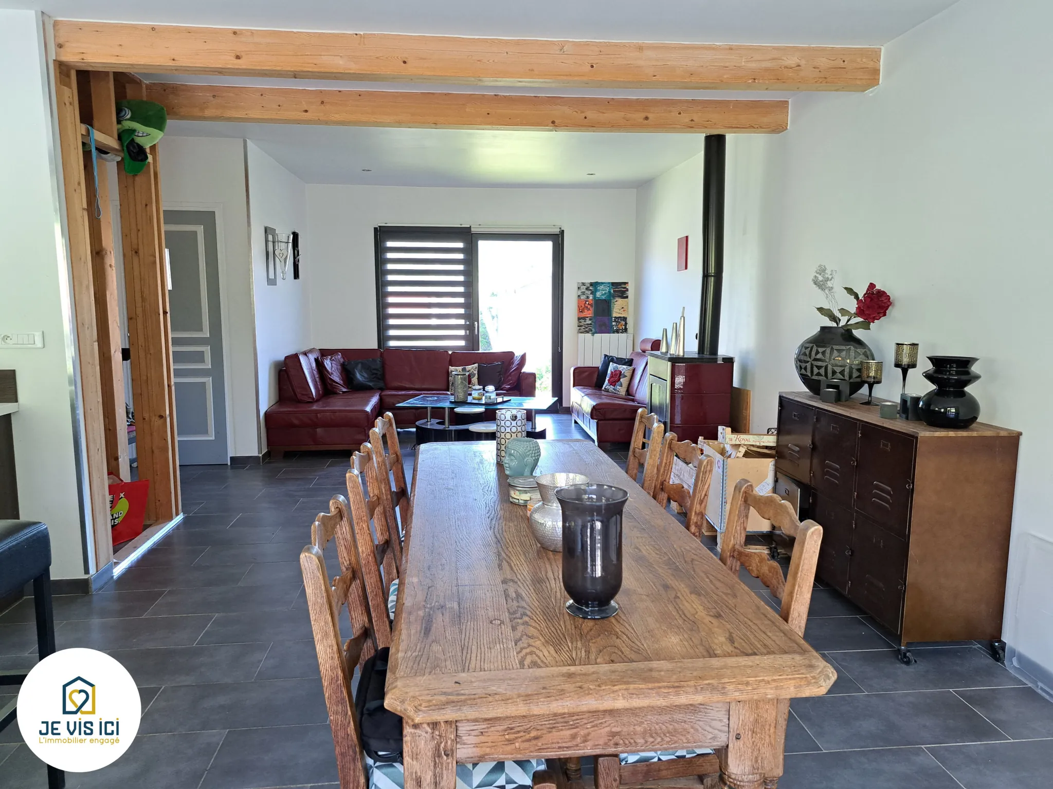 Maison individuelle à Boubers-sur-Canche avec vue dégagée et jardin ensoleillé 