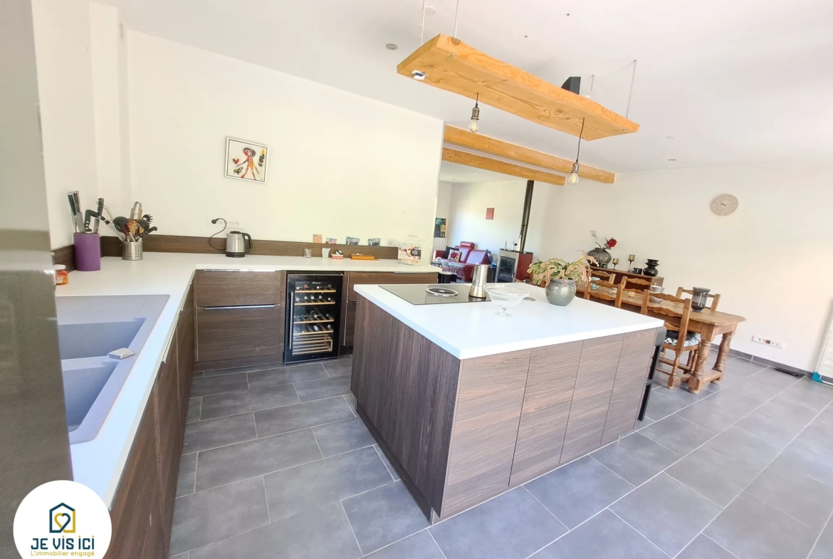 Maison individuelle à Boubers-sur-Canche avec vue dégagée et jardin ensoleillé 