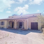 Maison de 102 m² avec terrain, hangar et combles aménageables à Sainte-Colombe-en-Bruilhois