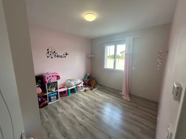 Maison à vendre à Saint Lezer : 120 m² avec 4 chambres, garage et terrain arboré 