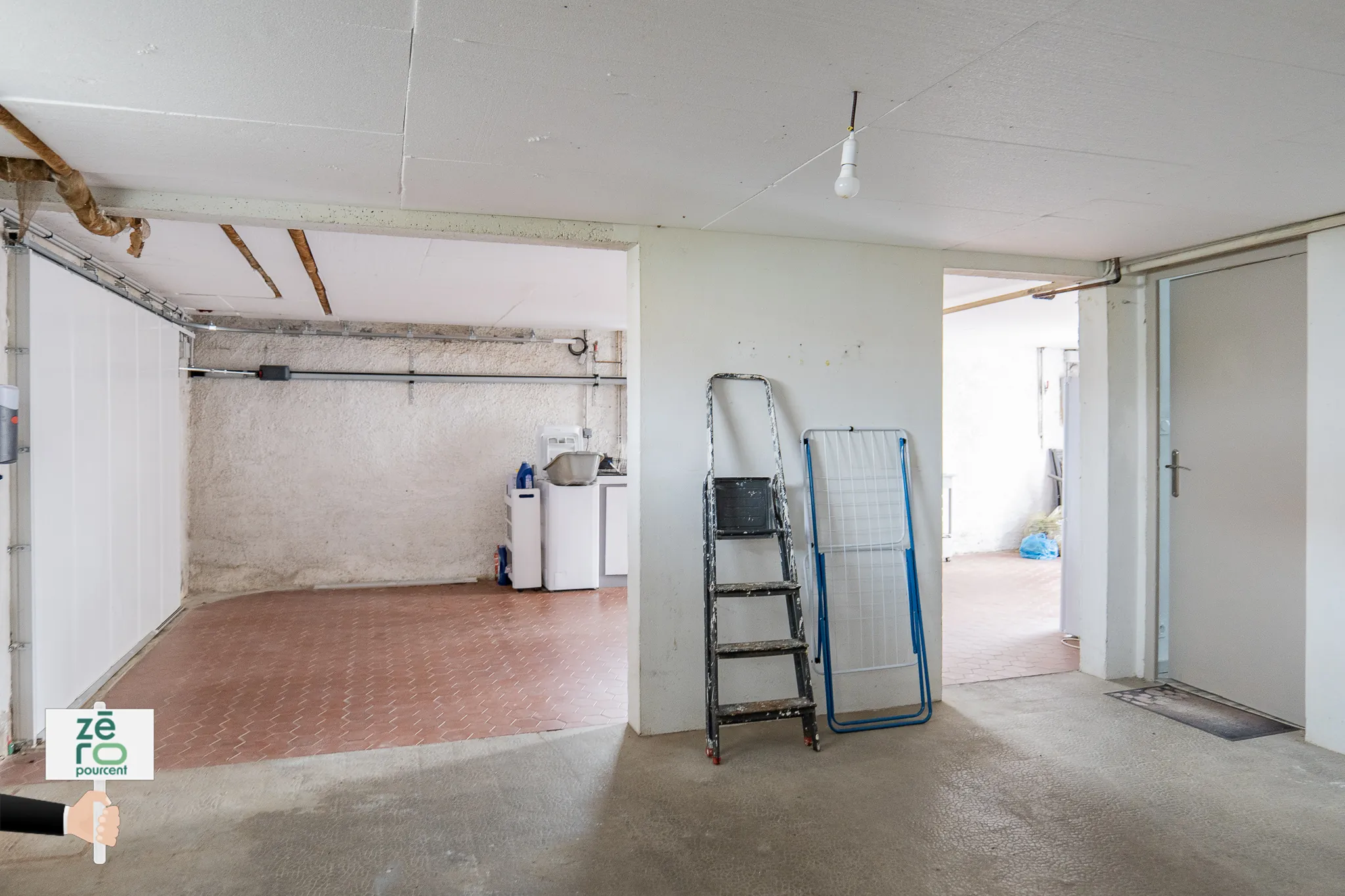 Maison à Luçon avec sous-sol complet, 4 chambres, terrain clos, prêt à emménager 