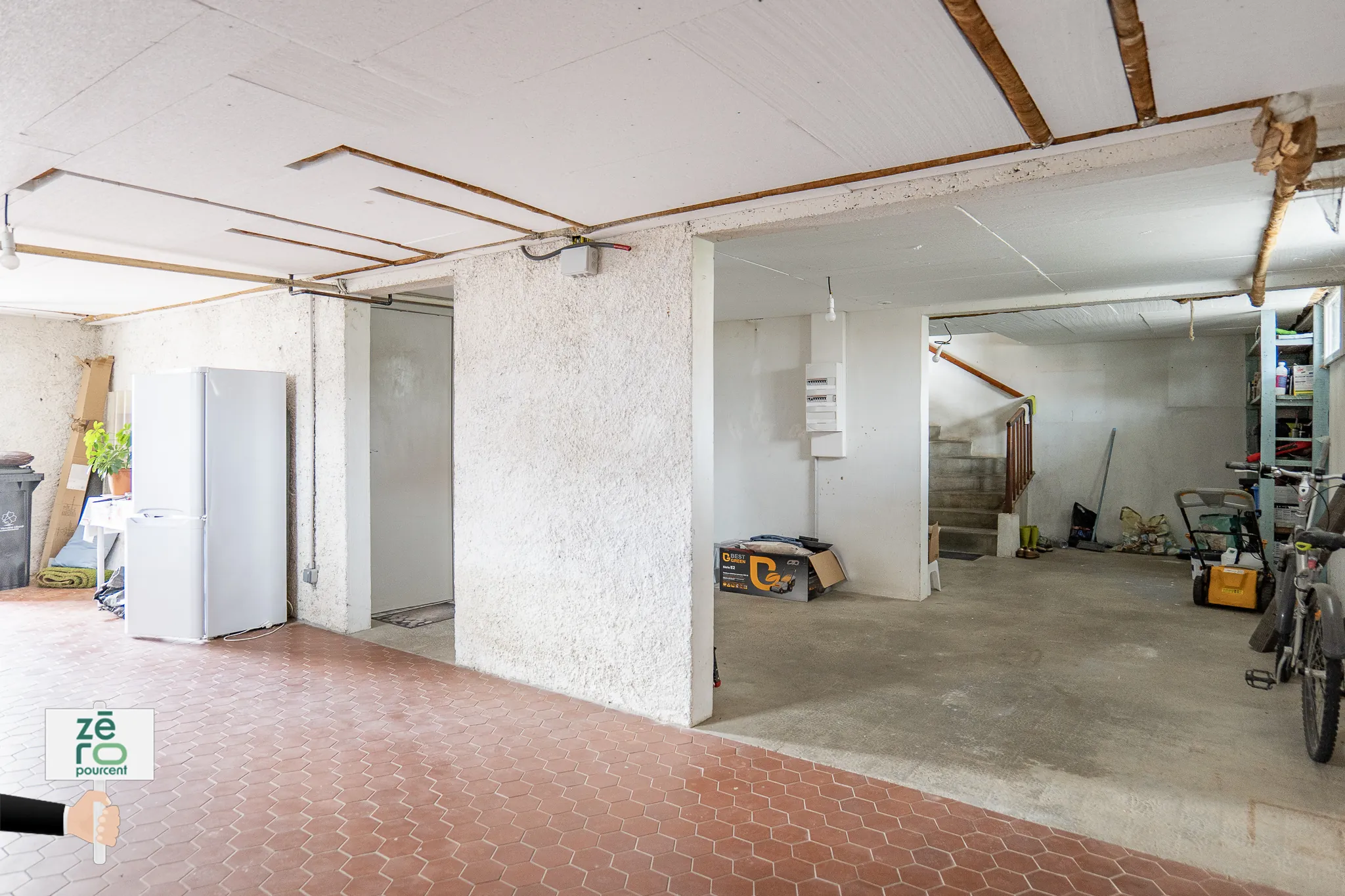 Maison à Luçon avec sous-sol complet, 4 chambres, terrain clos, prêt à emménager 