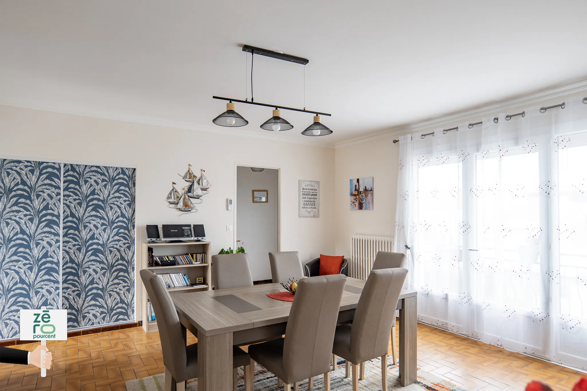 Maison à Luçon avec sous-sol complet, 4 chambres, terrain clos, prêt à emménager 