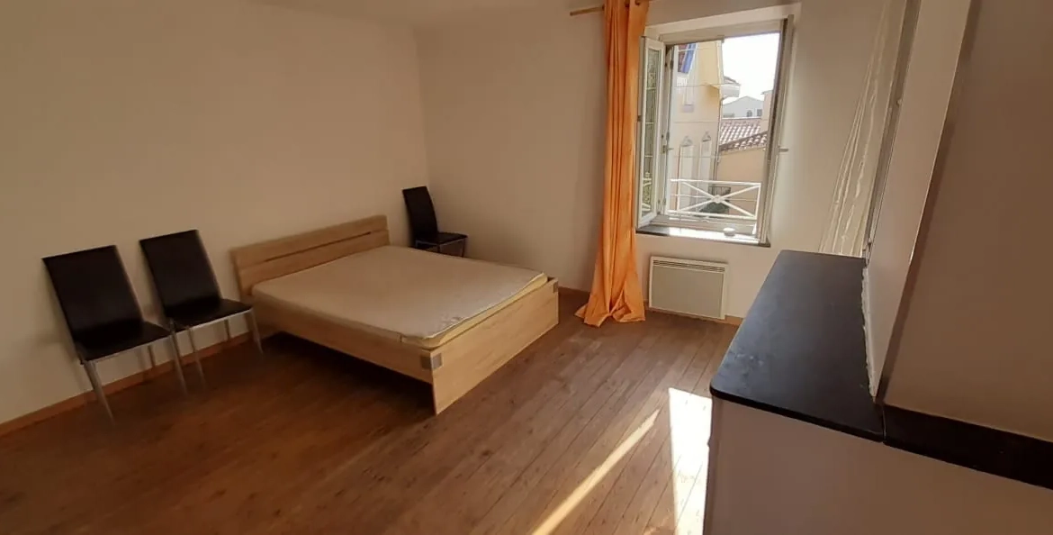 Immeuble de 6 appartements à vendre à Carcassonne - Investissement rentable 