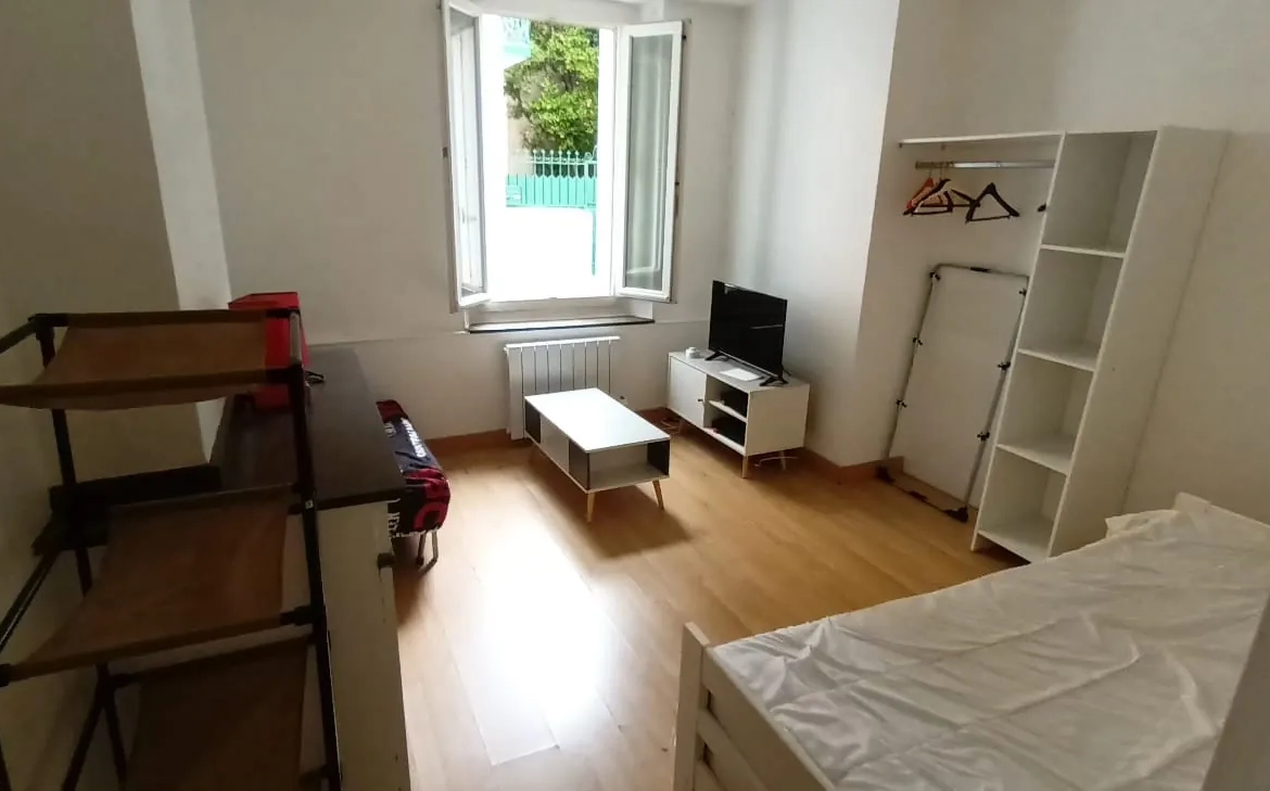 Immeuble de 6 appartements à vendre à Carcassonne - Investissement rentable 
