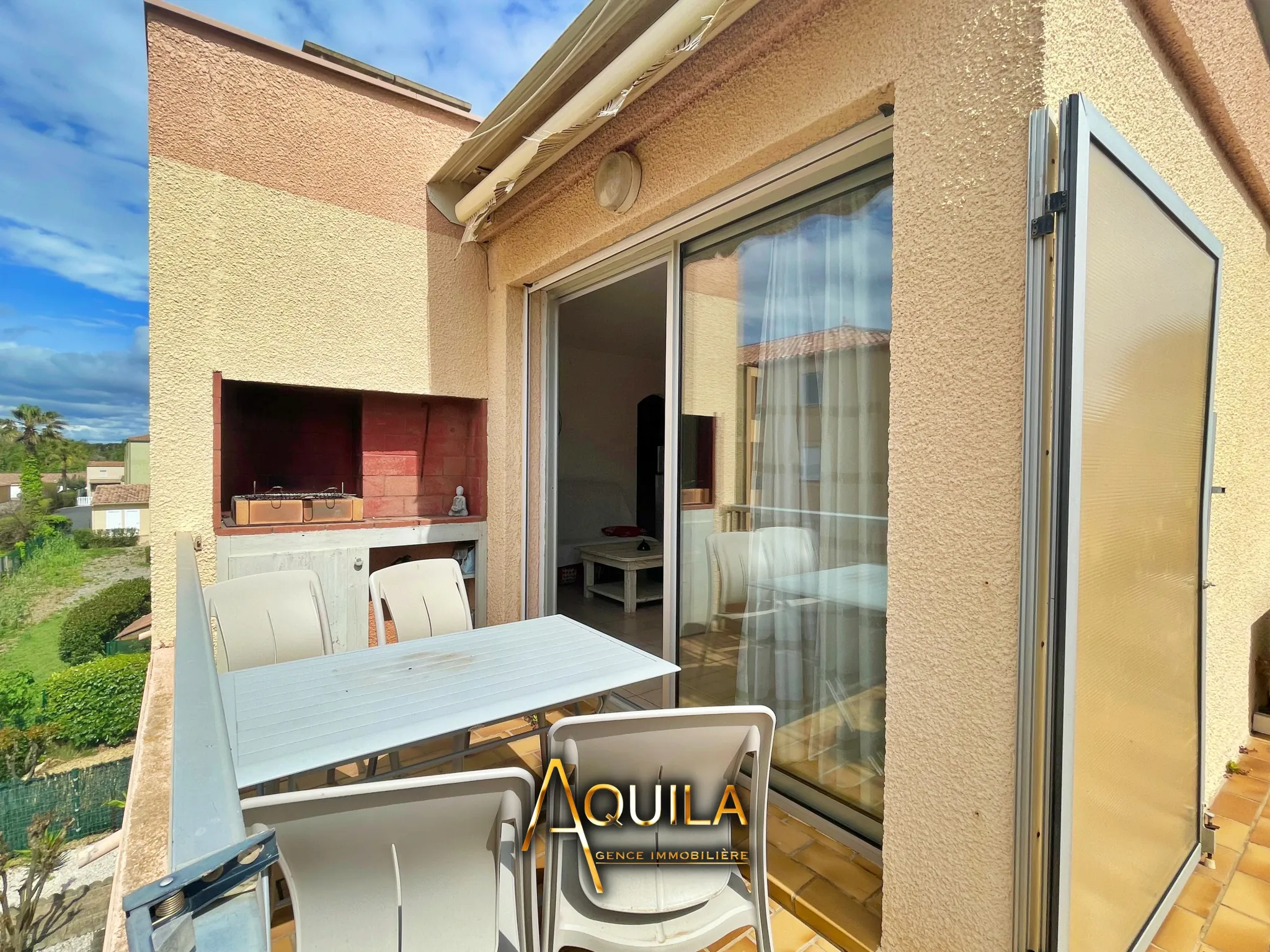 Appartement 2 chambres avec terrasse et barbecue à Valras-Plage 