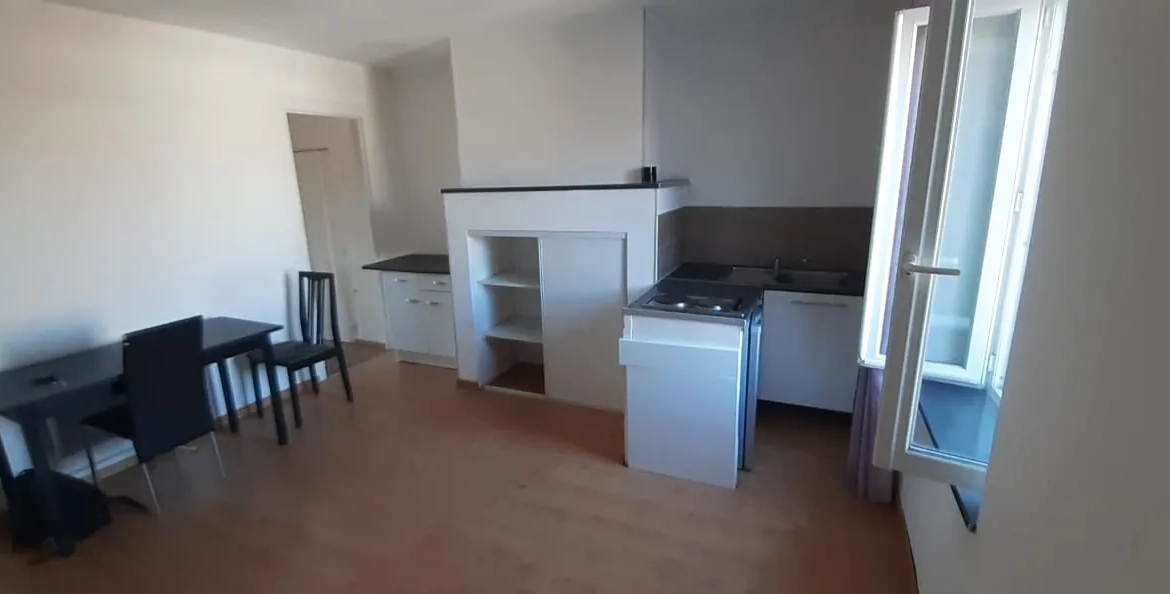 Immeuble de 6 appartements à vendre à Carcassonne - Investissement rentable 
