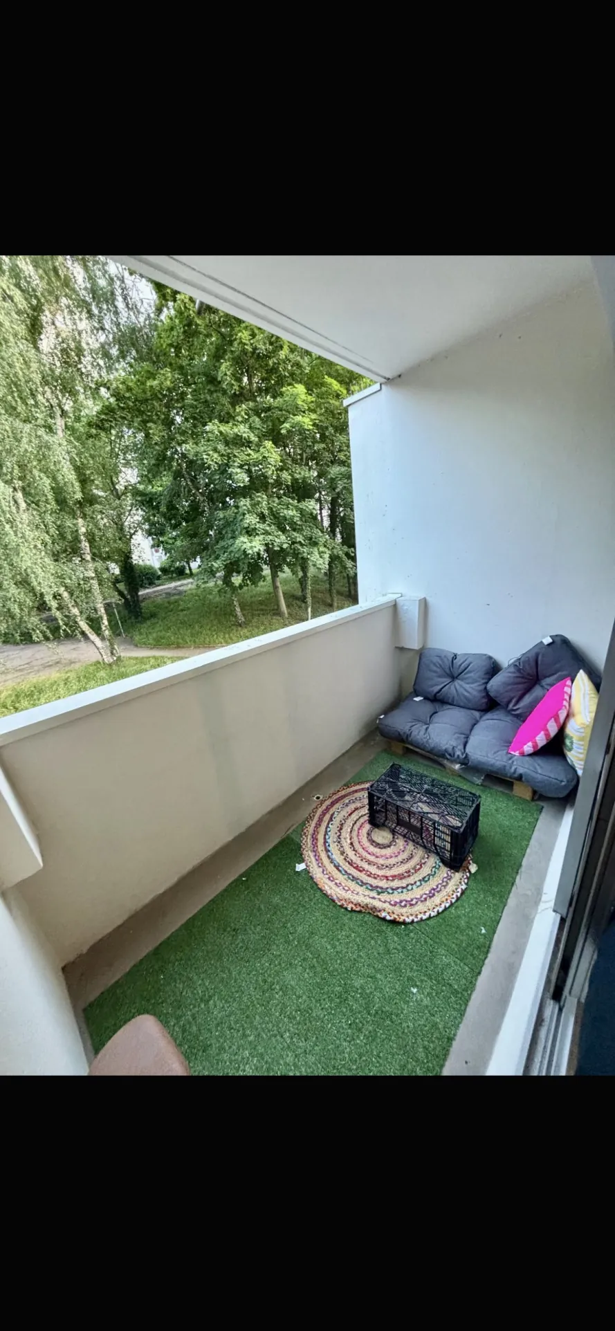 Appartement F5 lumineux avec 4 balcons à Saint-Étienne Bergson 