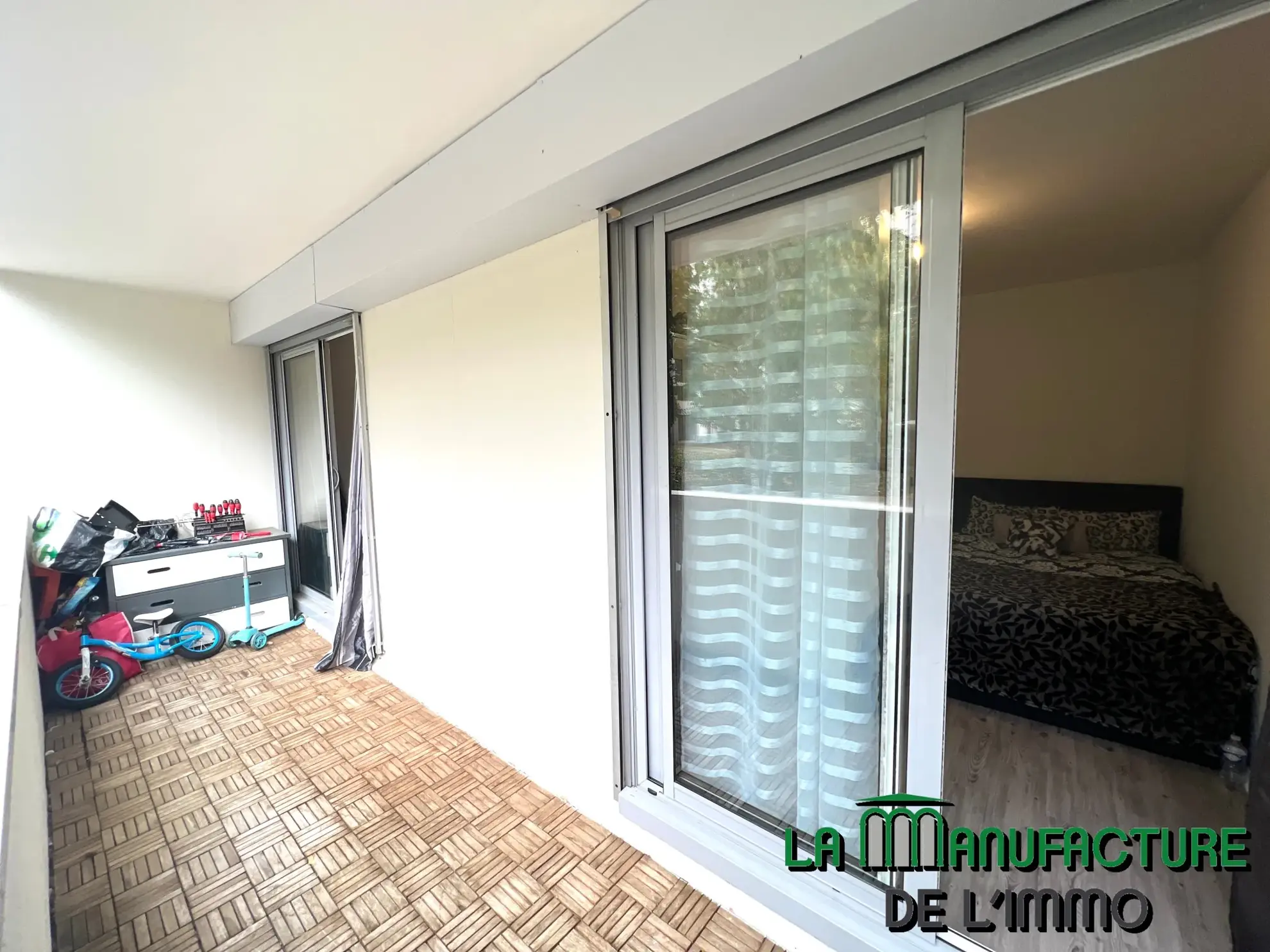 Appartement F5 lumineux avec 4 balcons à Saint-Étienne Bergson 