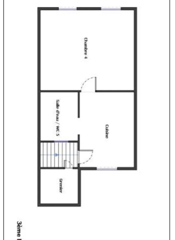 Grande maison de ville de 219m² à Bagneres de Bigorre avec potentiel de rénovation 