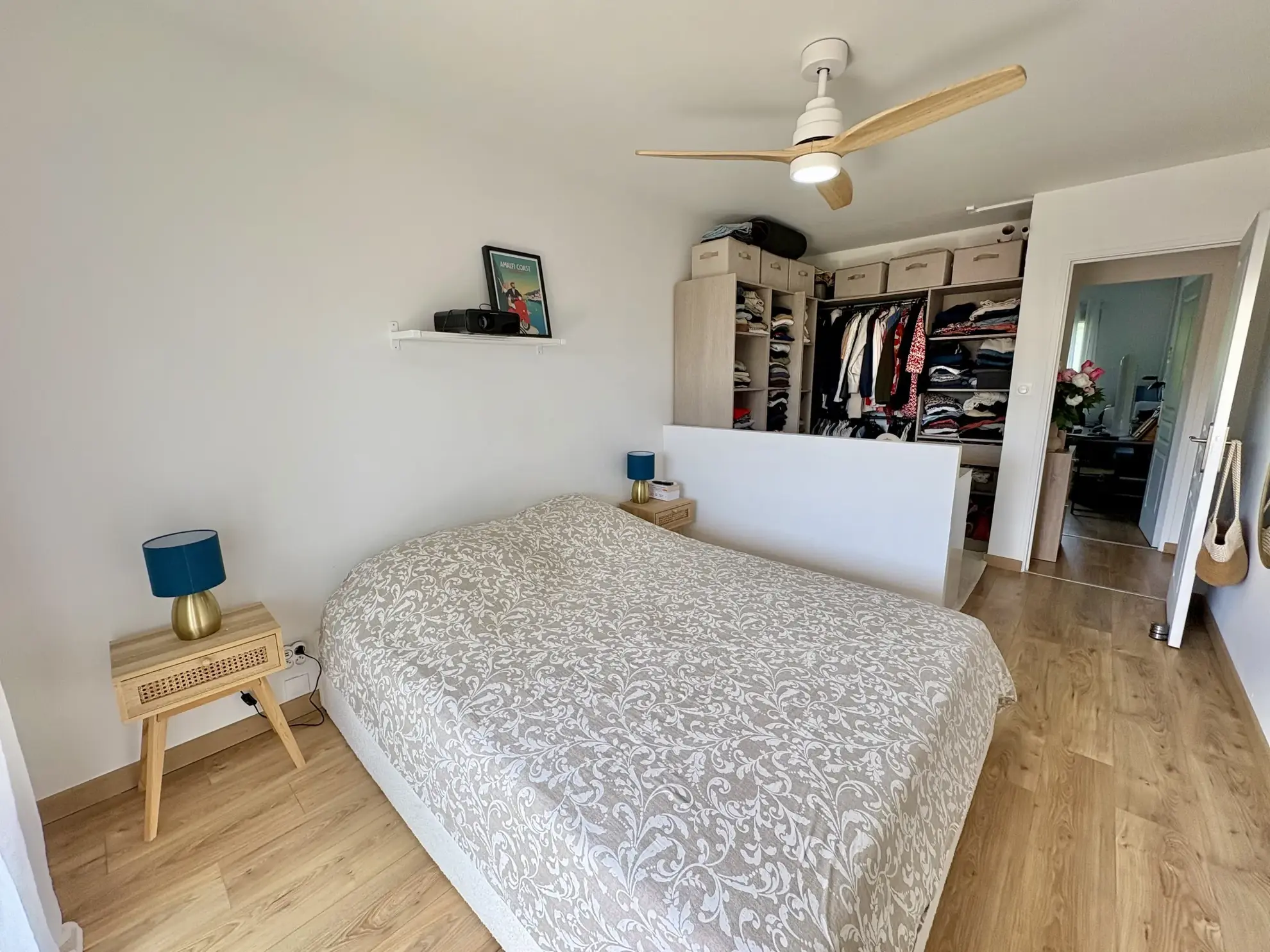 Charmant appartement T3 rénové avec terrasse et cave à Six-Fours-les-Plages 