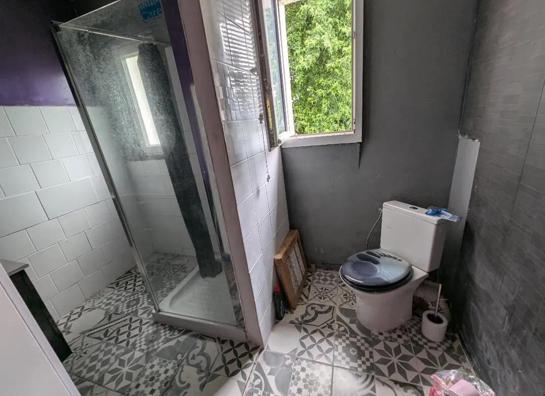 Maison familiale avec jardin de 1200 m² dans un environnement calme – 4 chambres 