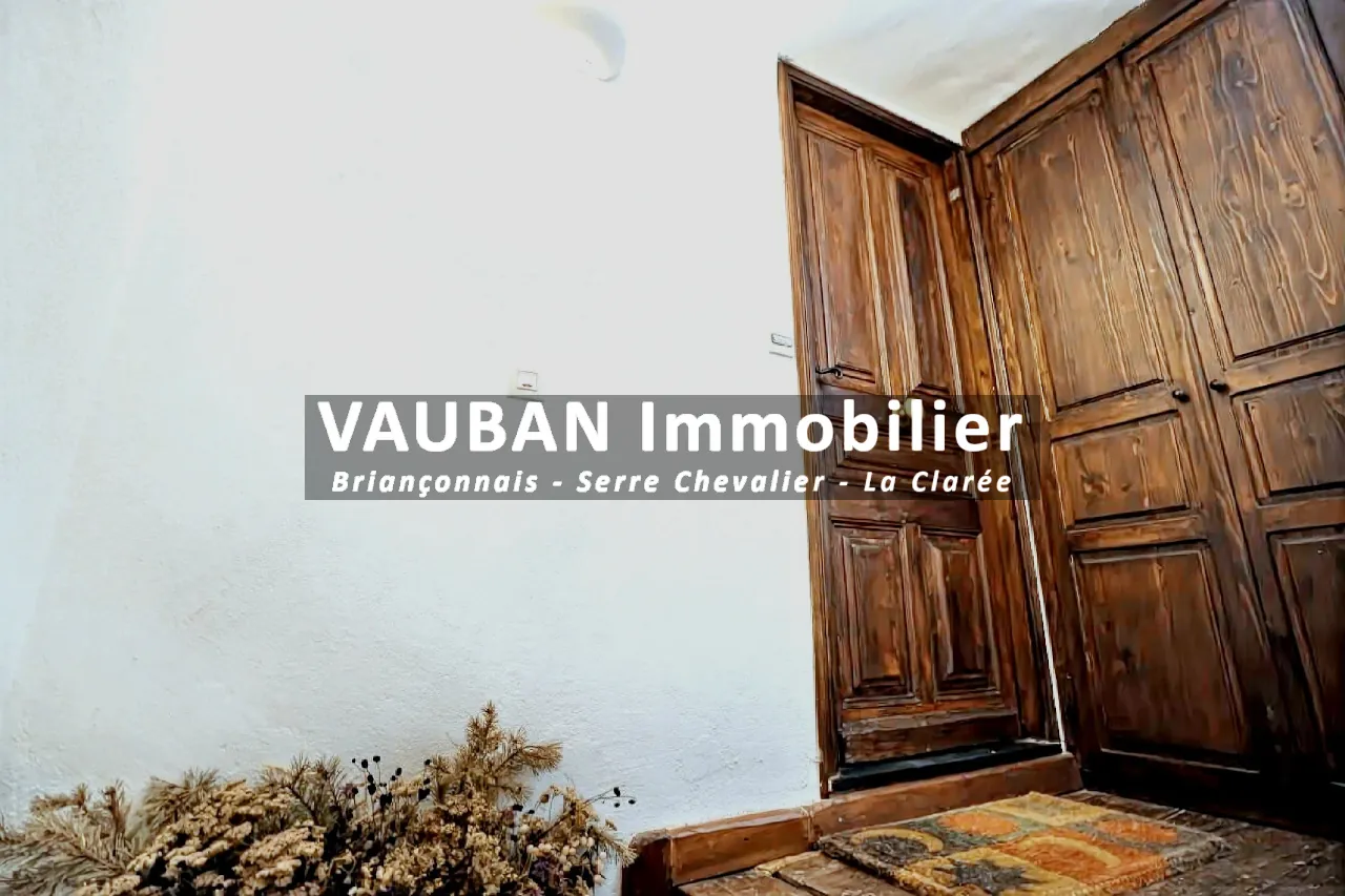 Appartement T2 à vendre à Briançon, vue sur fortifications Vauban, 31,44 m² 