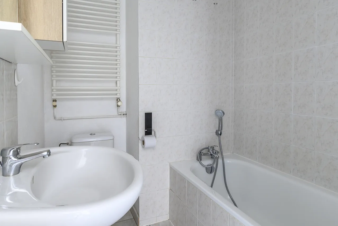Appartement 2 pièces de 40,79 m² à Strasbourg Stockfeld avec cave et faibles charges 