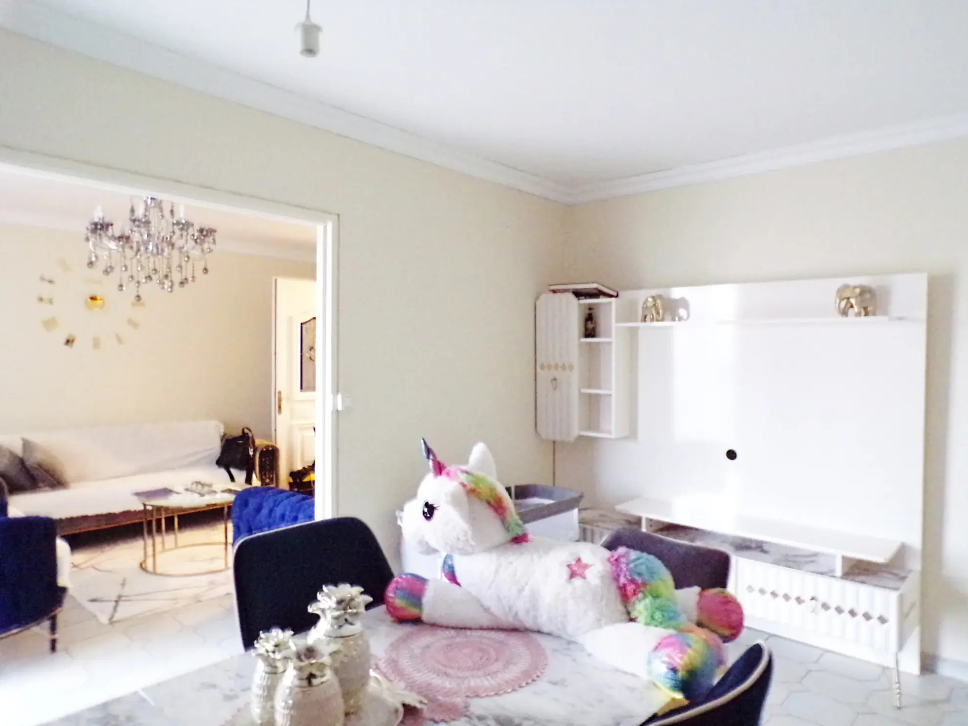 Appartement T5 rénové à Evreux, proche commodités et transport 