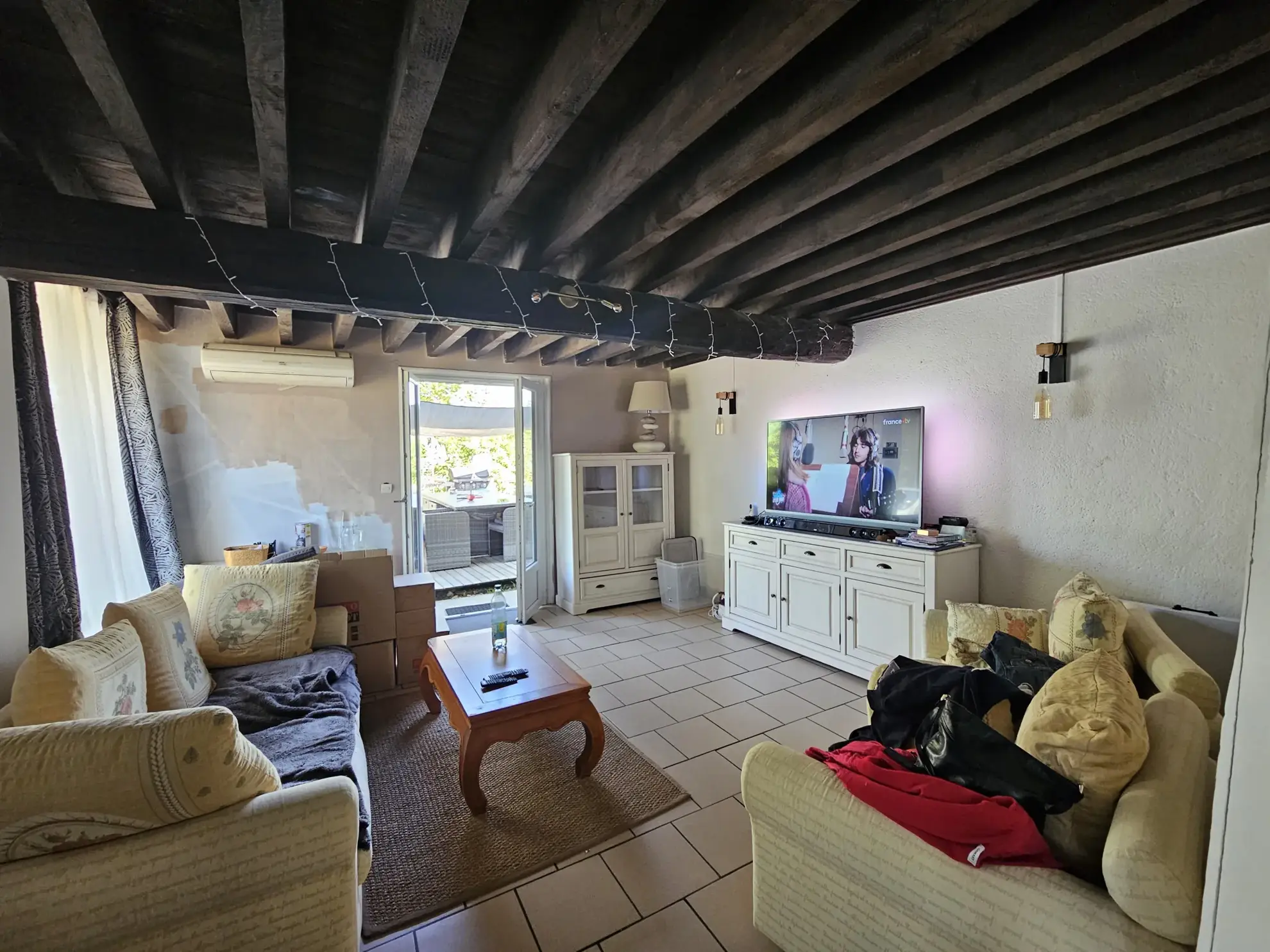 Maison normande rénovée avec jardin entre Cormeilles et Bernay 