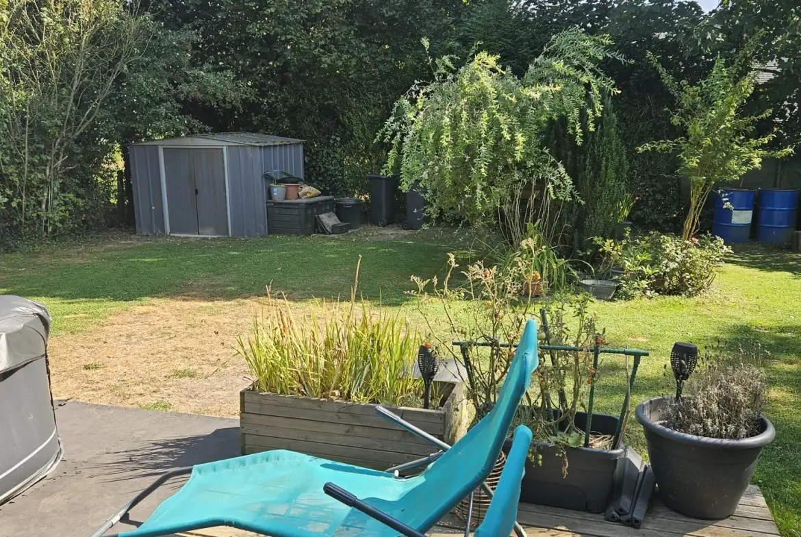 Maison normande rénovée avec jardin entre Cormeilles et Bernay 
