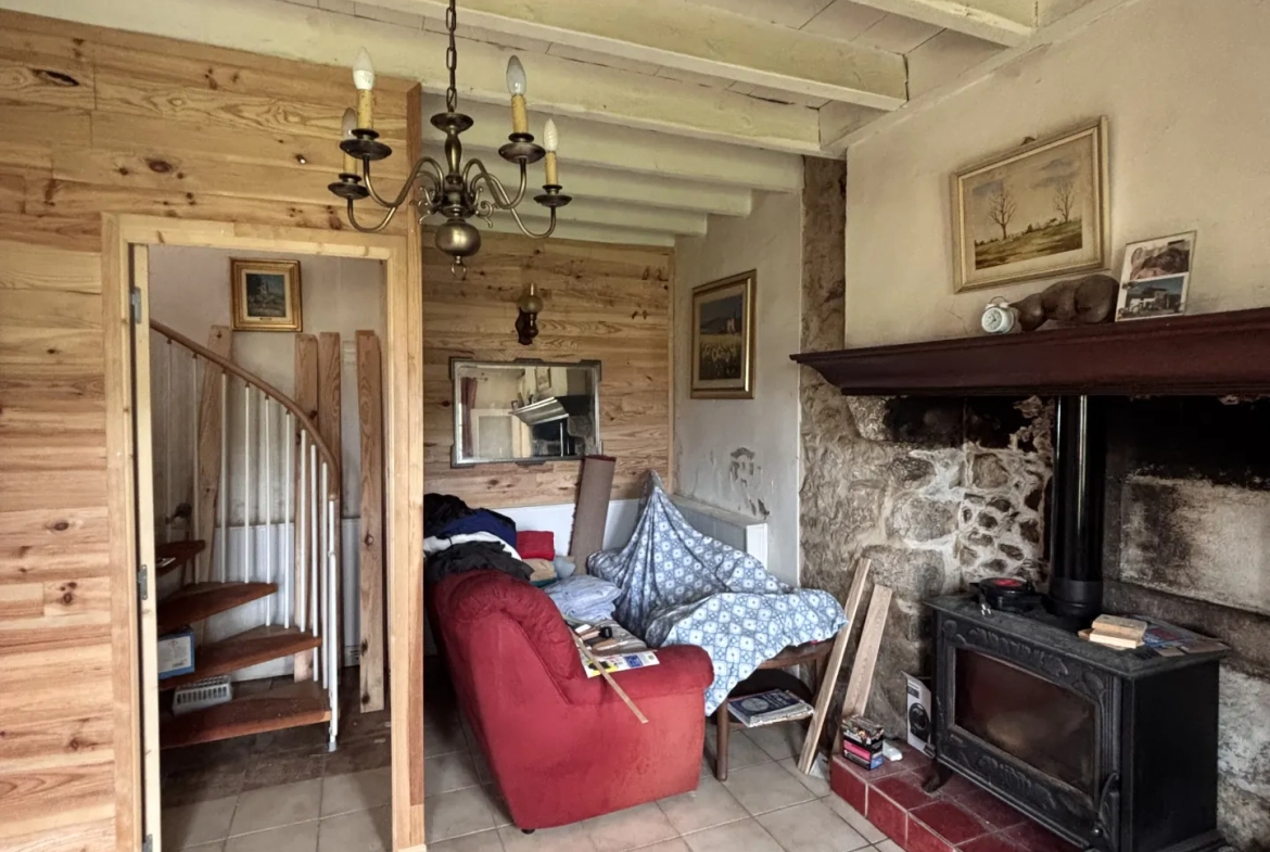 Maison en pierres de 80m² avec jardin à Augères, Creuse 