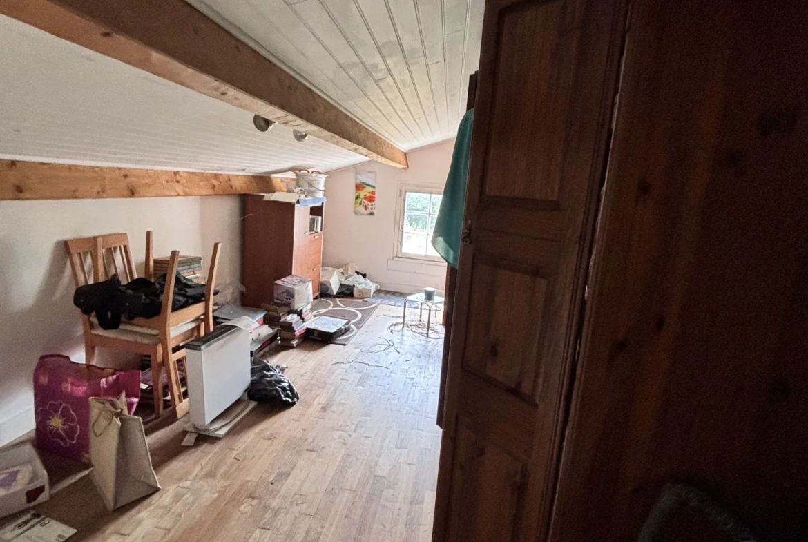 Maison en pierres de 80m² avec jardin à Augères, Creuse 