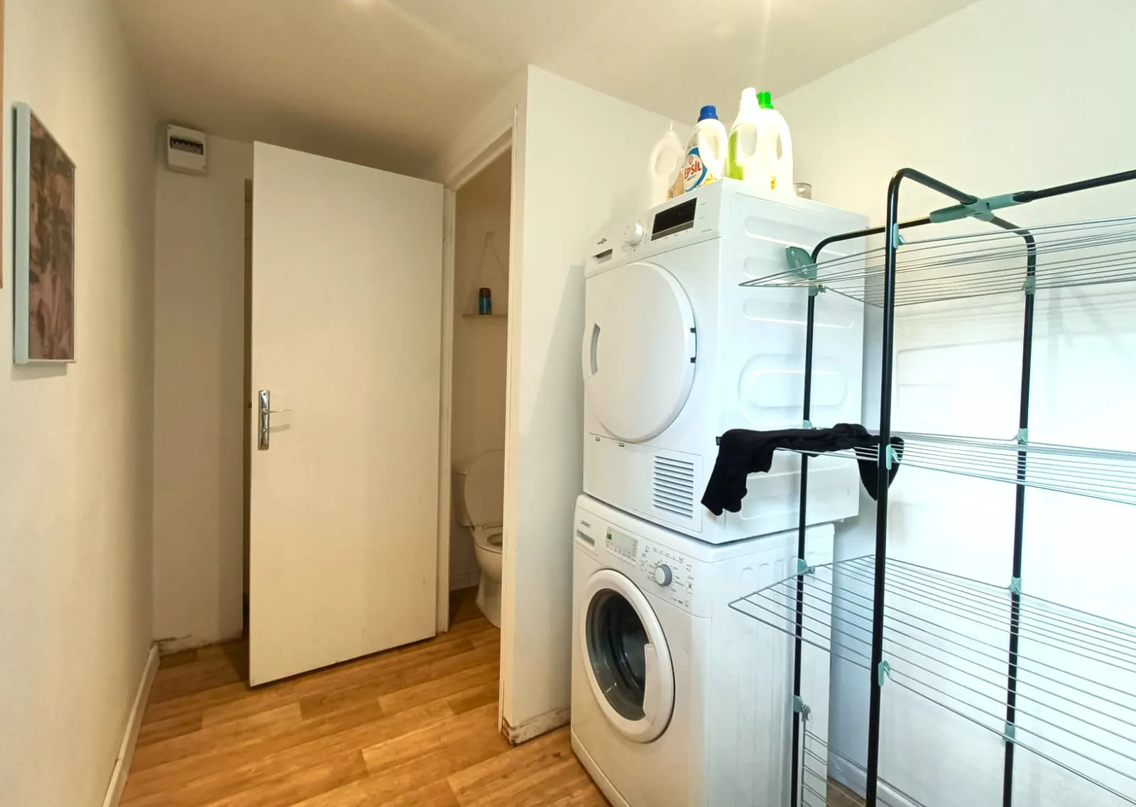 Maison d'investissement avec 5 chambres à Roubaix, forte rentabilité et location clé en main 