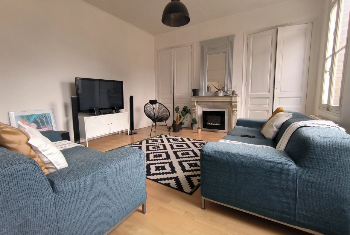 Magnifique appartement de 91 m² en centre-ville d'Elbeuf avec 2 chambres 