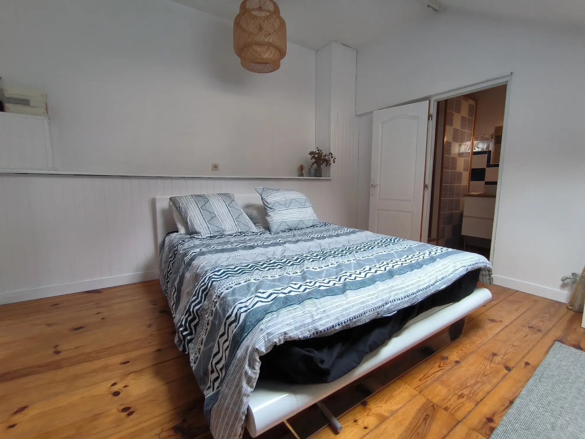 Magnifique appartement de 91 m² en centre-ville d'Elbeuf avec 2 chambres 