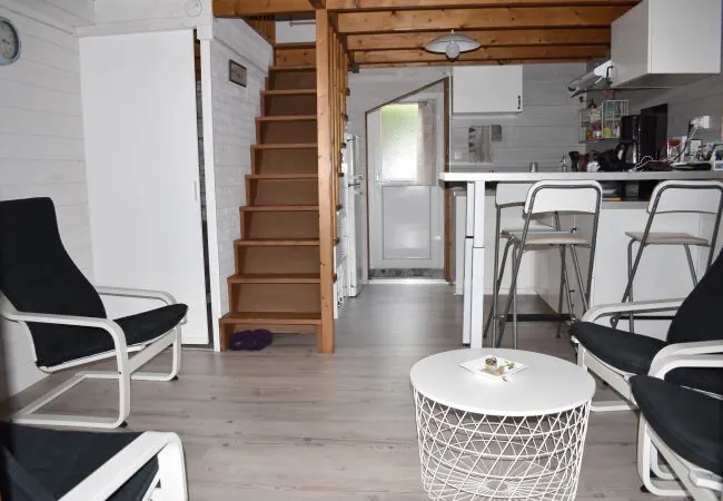 Charmant chalet en bois à 2 km de la plage d'Oléron avec jardin et mezzanine 