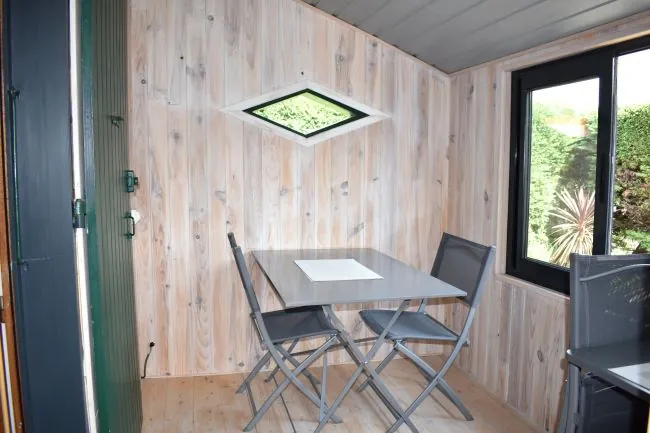 Charmant chalet en bois à 2 km de la plage d'Oléron avec jardin et mezzanine 