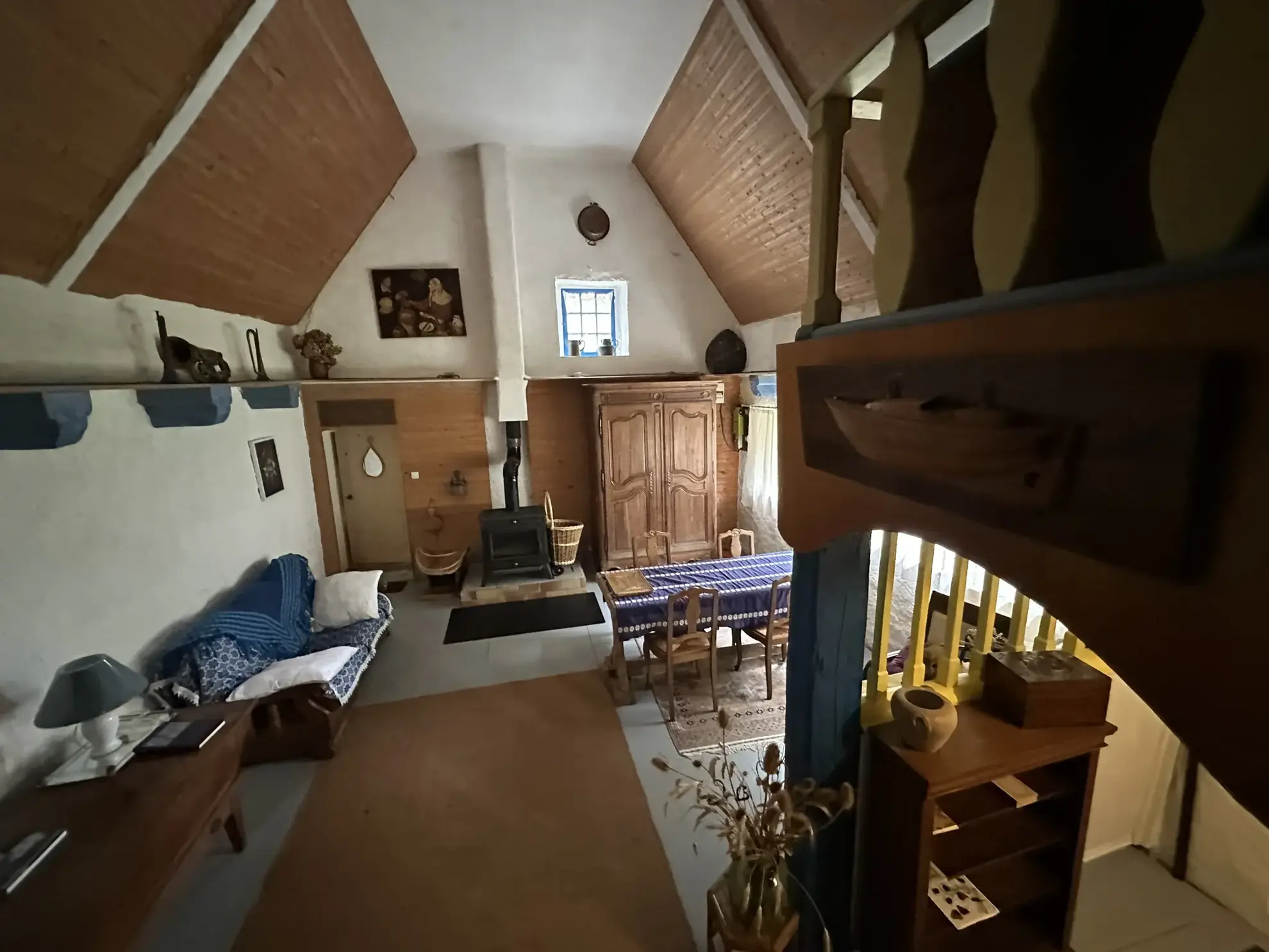 Ensemble immobilier de caractère à Quistinic avec potentiel et terrain spacieux 