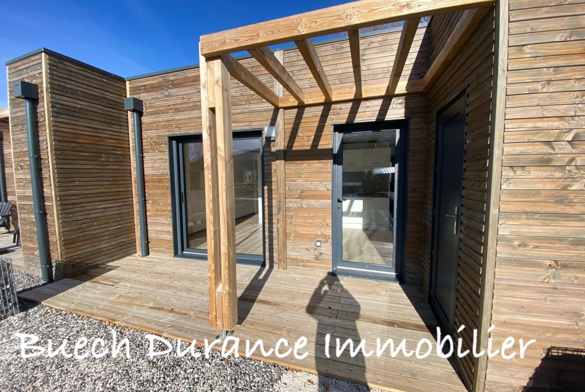 Maison 2 chambres avec terrasse dans résidence à Ancelle 