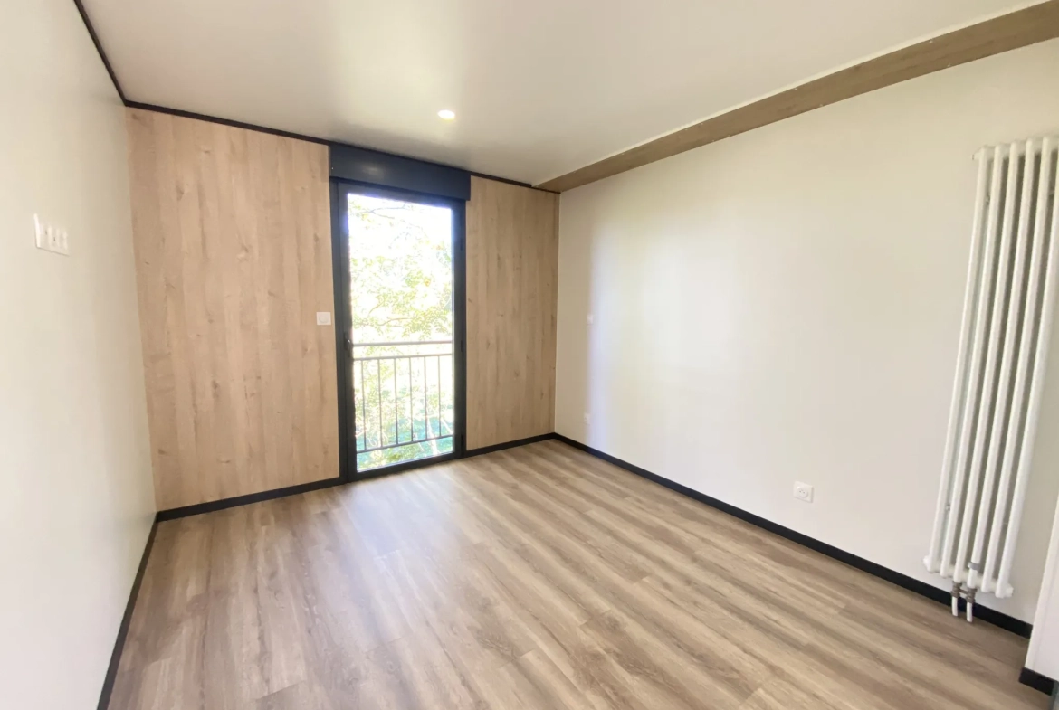 Maison 2 chambres avec terrasse dans résidence à Ancelle 