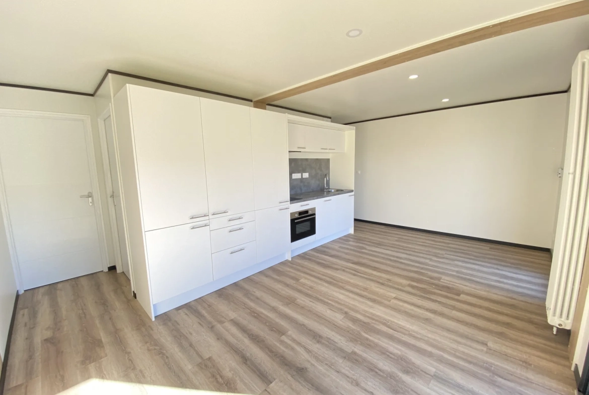 Maison 2 chambres avec terrasse dans résidence à Ancelle 