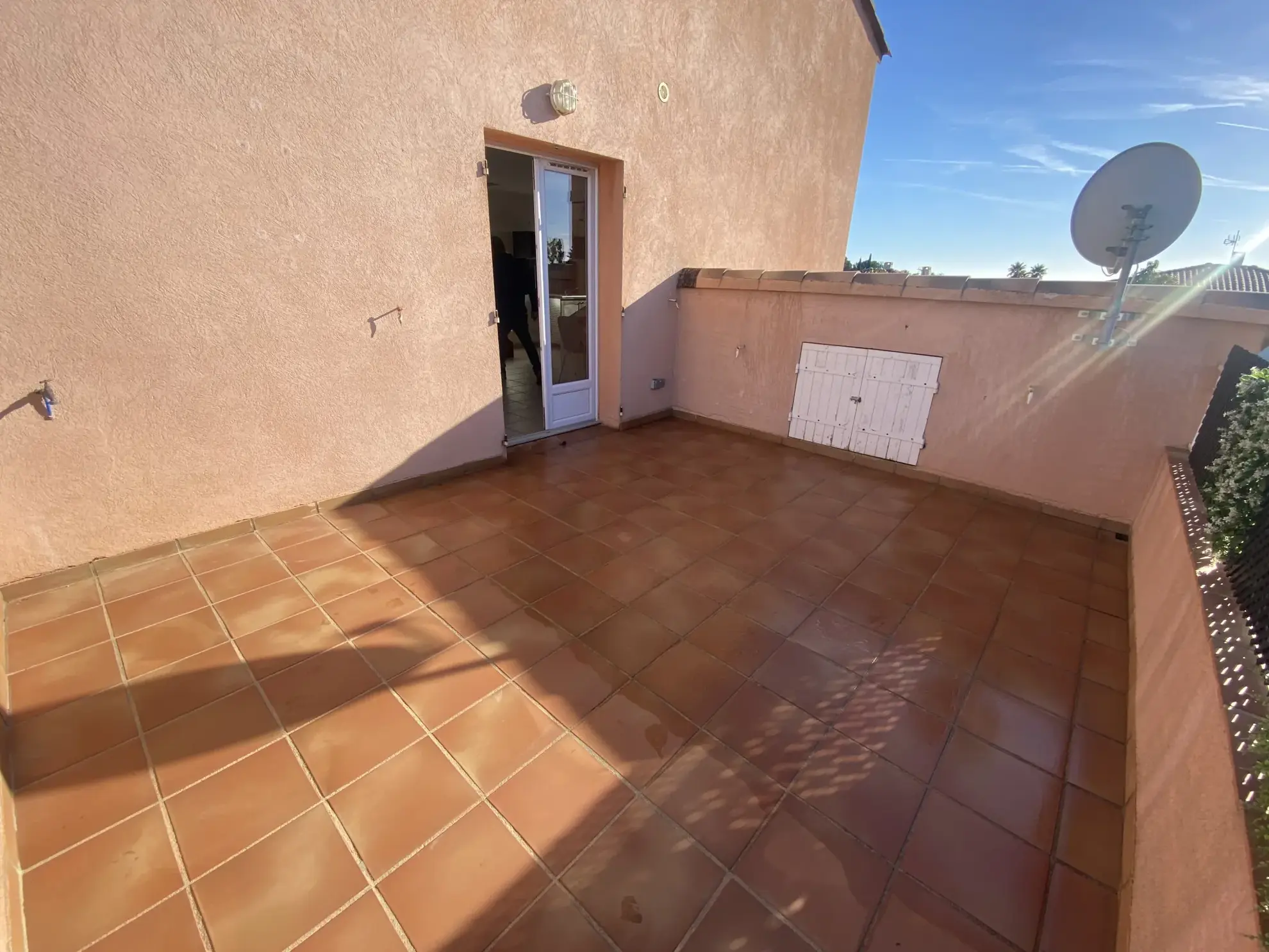 Appartement T3 de 86 m² avec terrasse à Sanary-sur-Mer, calme et rare sur le secteur 
