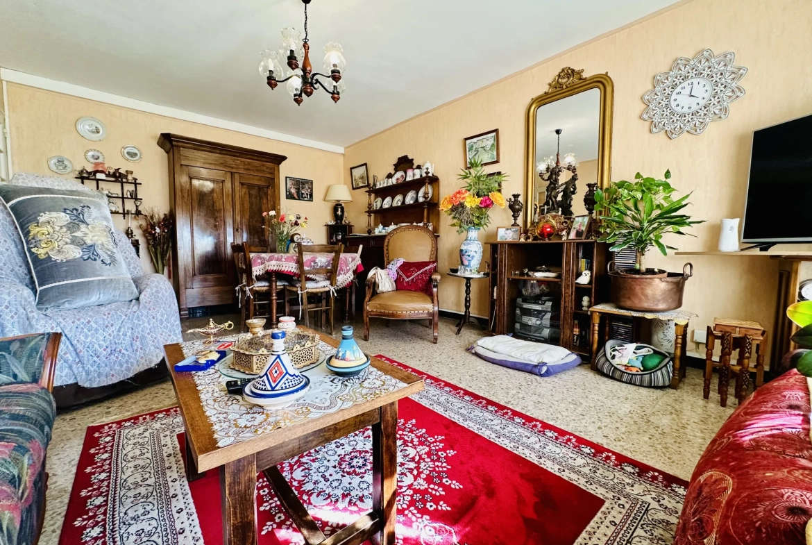 Appartement T3 avec vue sur la Cathédrale à Narbonne 
