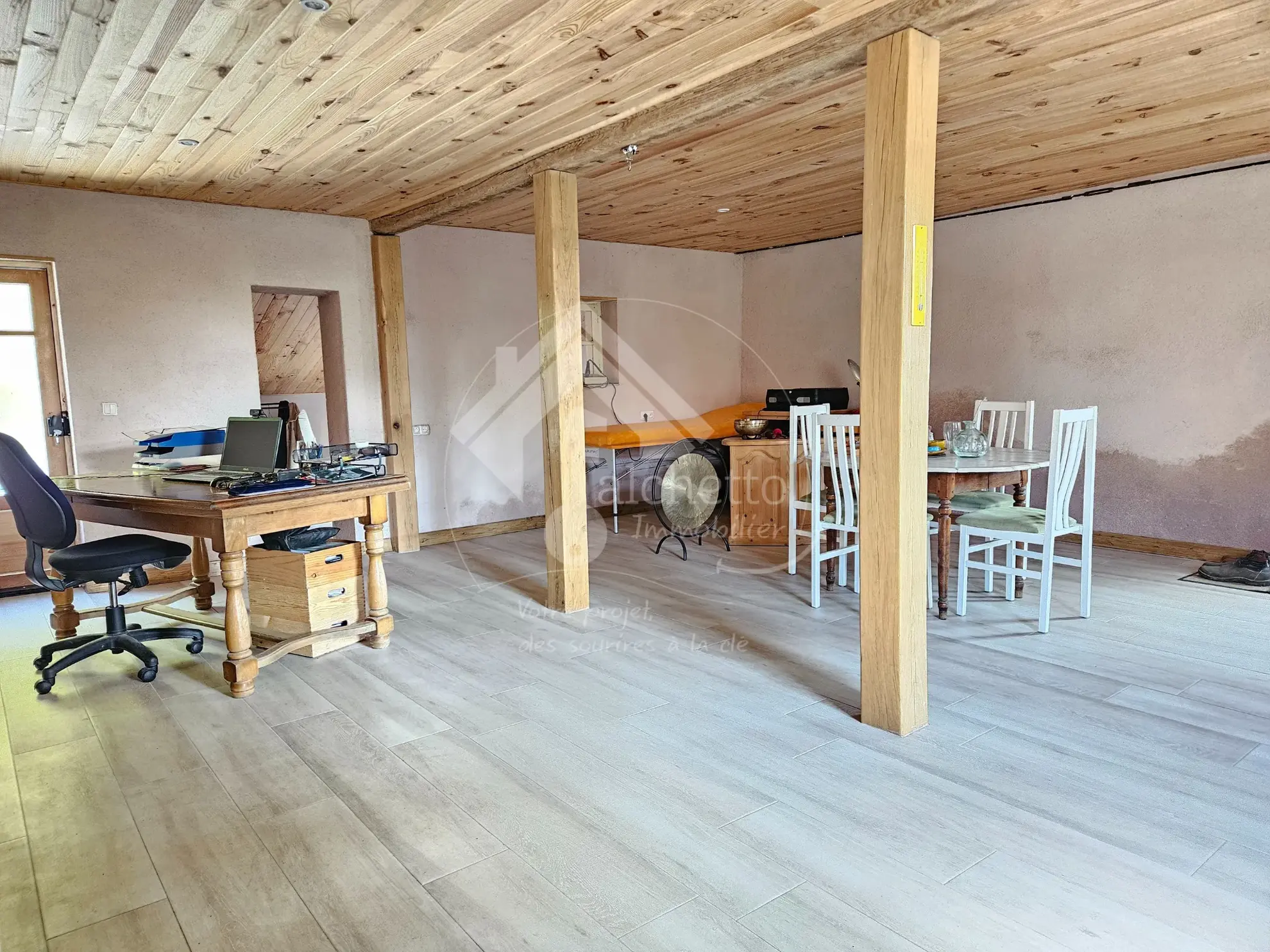 Maison de plain-pied à Jaligny-sur-Besbre avec terrain de 2715 m² 