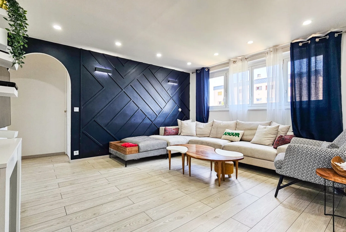 Appartement F4 rénové avec cave et garage à Sartrouville 