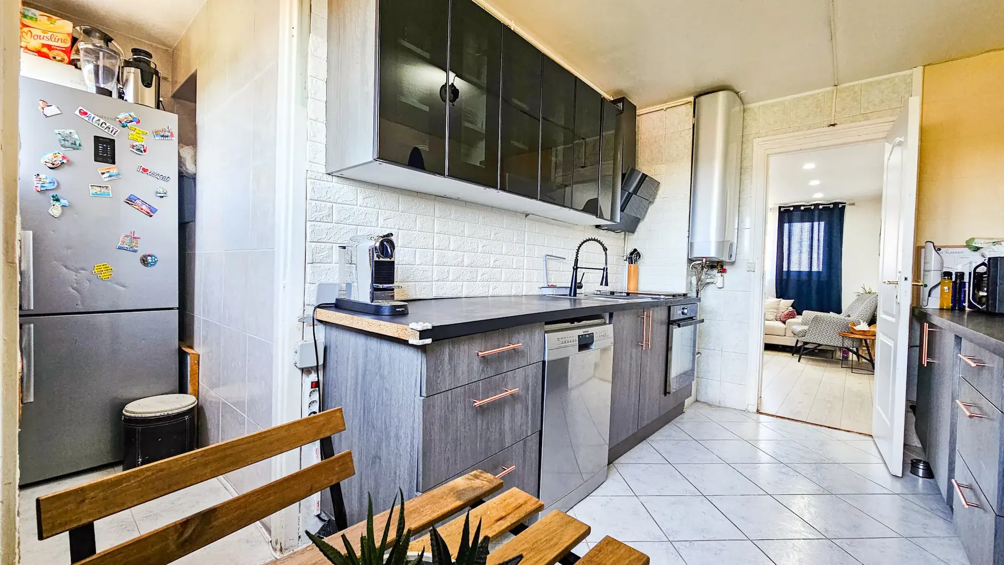Appartement F4 rénové avec cave et garage à Sartrouville 