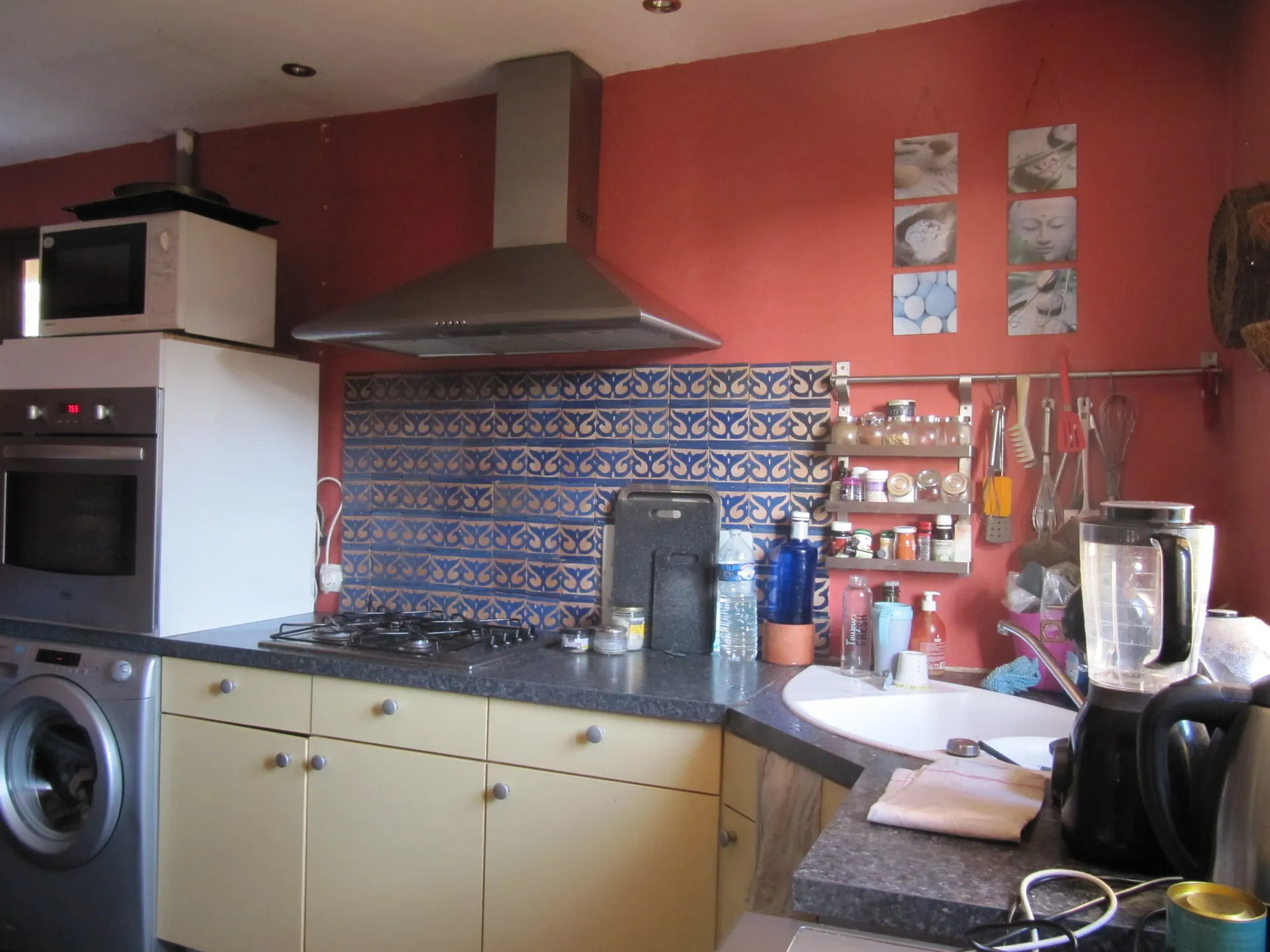 Appartement 3/4 pièces lumineux avec parking et jardin à Grasse 