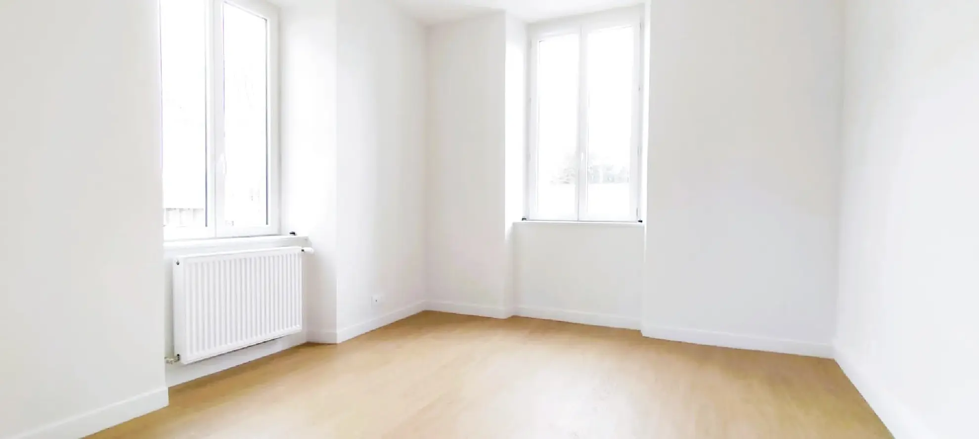 Appartement F3 rénové avec caves à Millau, secteur gare 