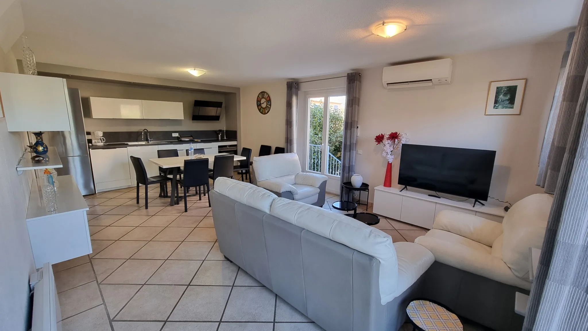 Villa 4 chambres à Vidauban dans un domaine sécurisé avec piscine et services de luxe 