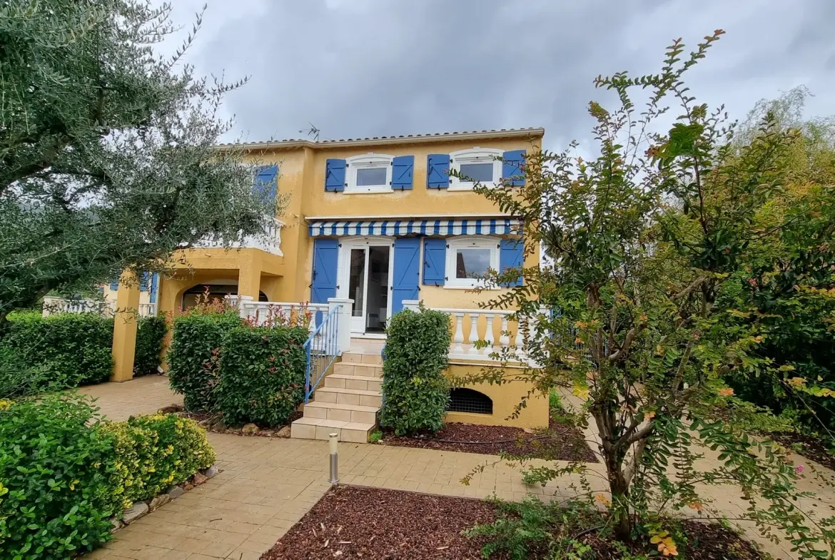 Villa 4 chambres à Vidauban dans un domaine sécurisé avec piscine et services de luxe 