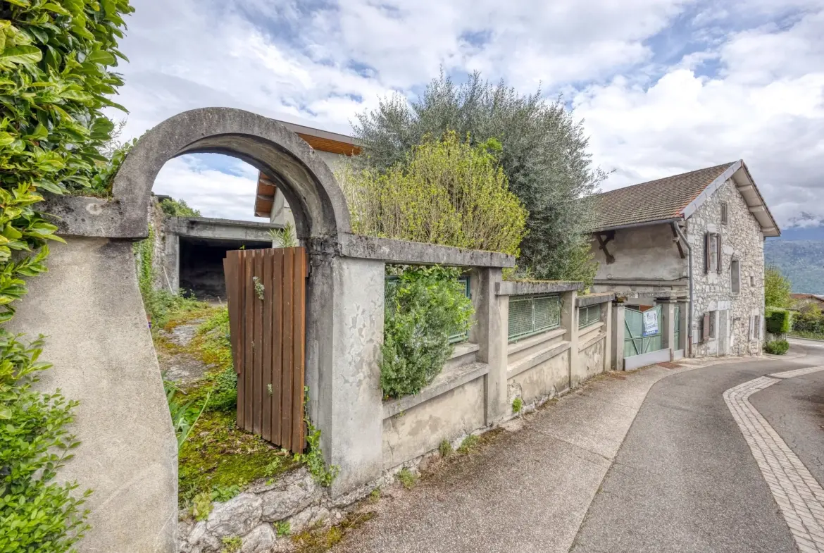 Maison de village à Biviers (38) avec potentiel immobilier sur 264m² 