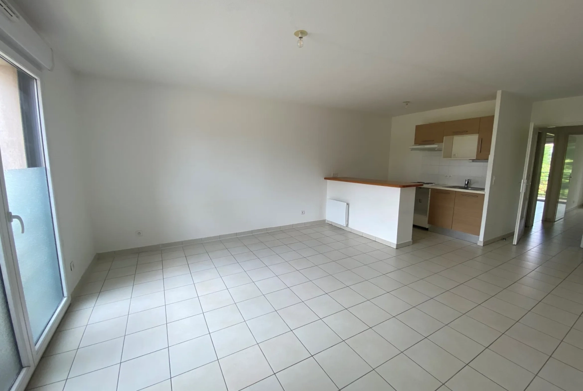 Appartement 3 pièces avec balcon et parking à Ris-Orangis - Patio de Roses 