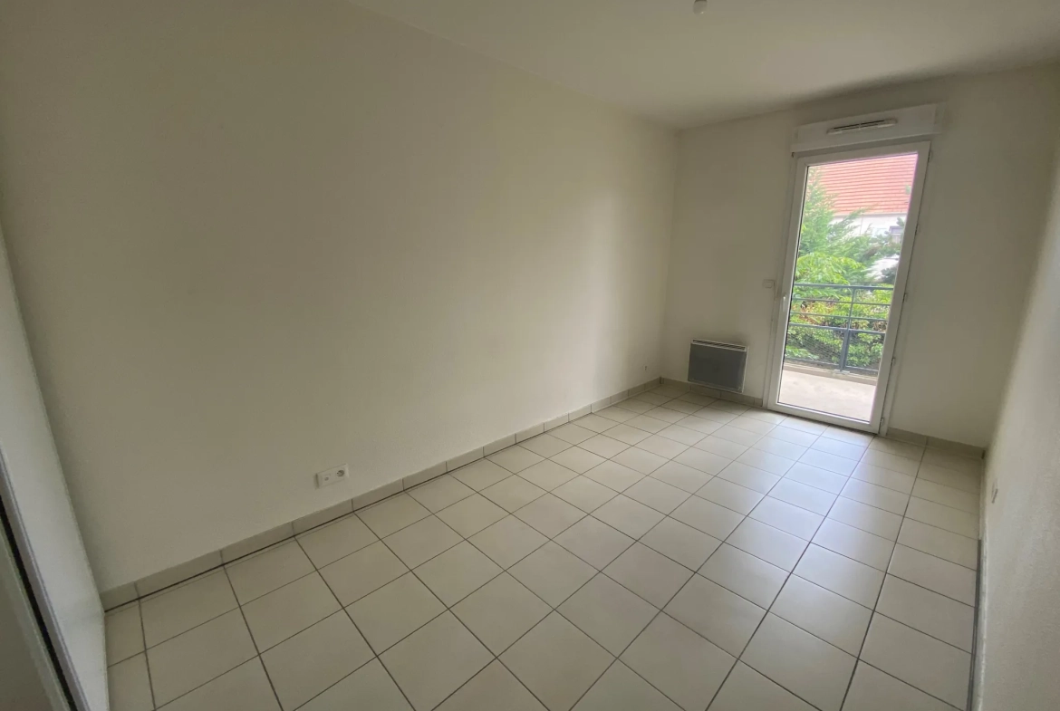 Appartement 3 pièces avec balcon et parking à Ris-Orangis - Patio de Roses 