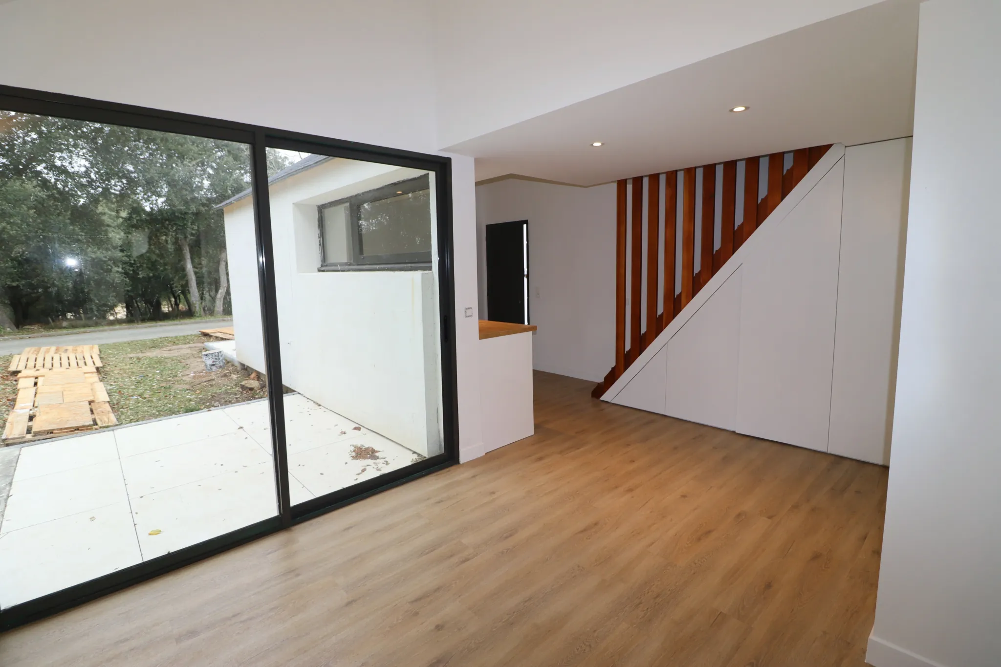Maison rénovée avec jardin privé à Meschers-sur-Gironde proche de la plage 