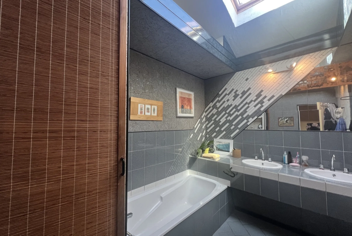 Maison de village de 160 m² avec garage à Fauville-en-Caux 