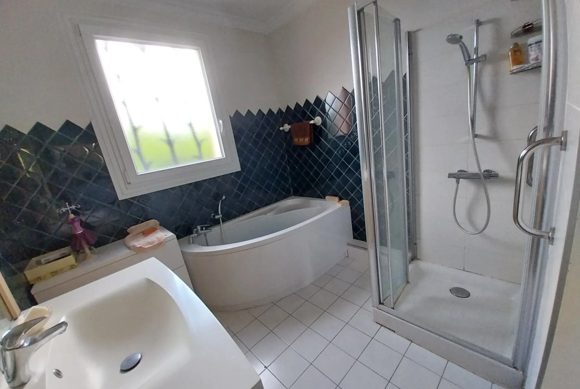 Magnifique maison familiale de 160m² à Montauban avec commodités proches 