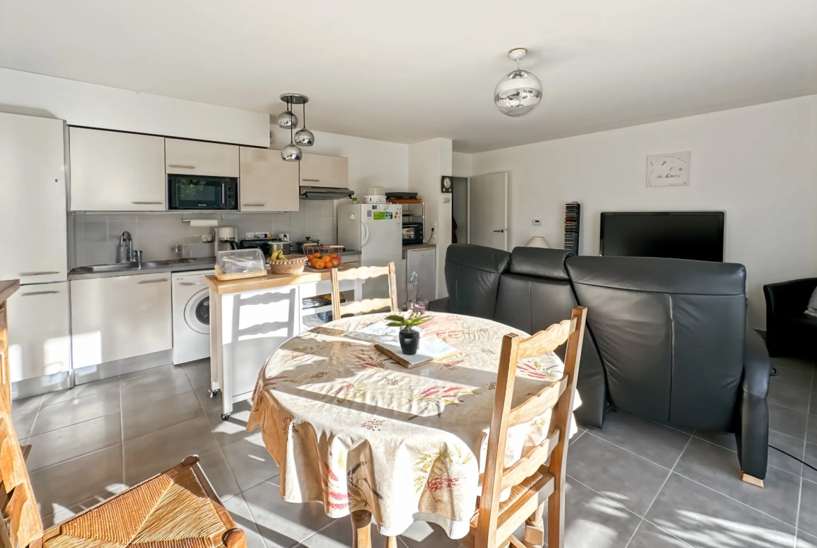 Investissement : Appartement de 3 pièce de 66 m² à Montlignon en résidence senior 